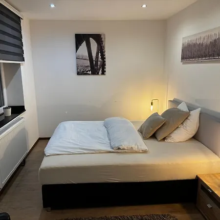 & Restaurant Brommler Muehle فندق Gangelt