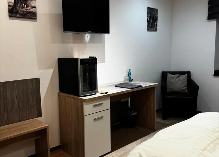 & Restaurant Brommler Muehle